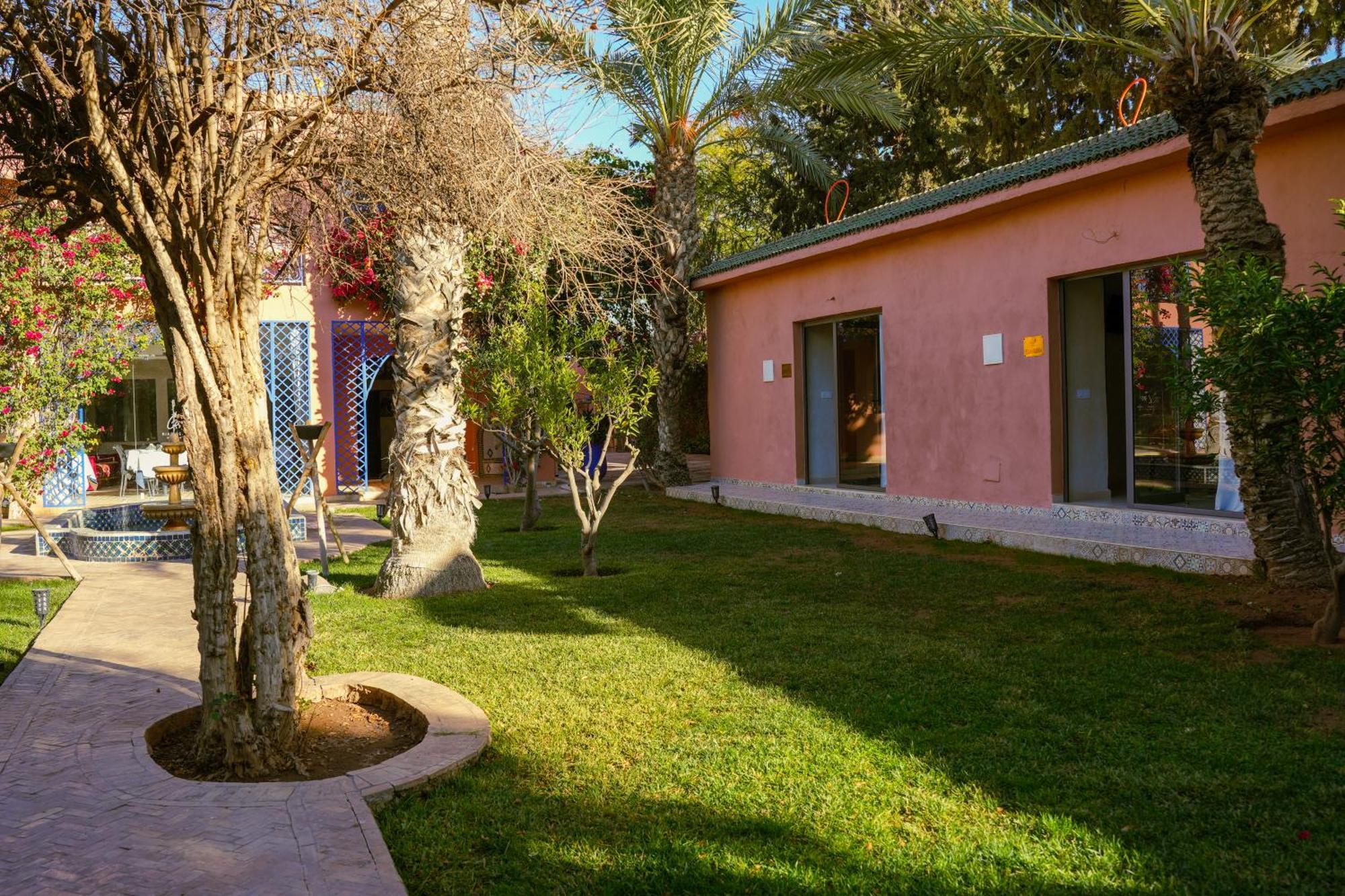 Riad Redwan Douar Caïd Layadi المظهر الخارجي الصورة